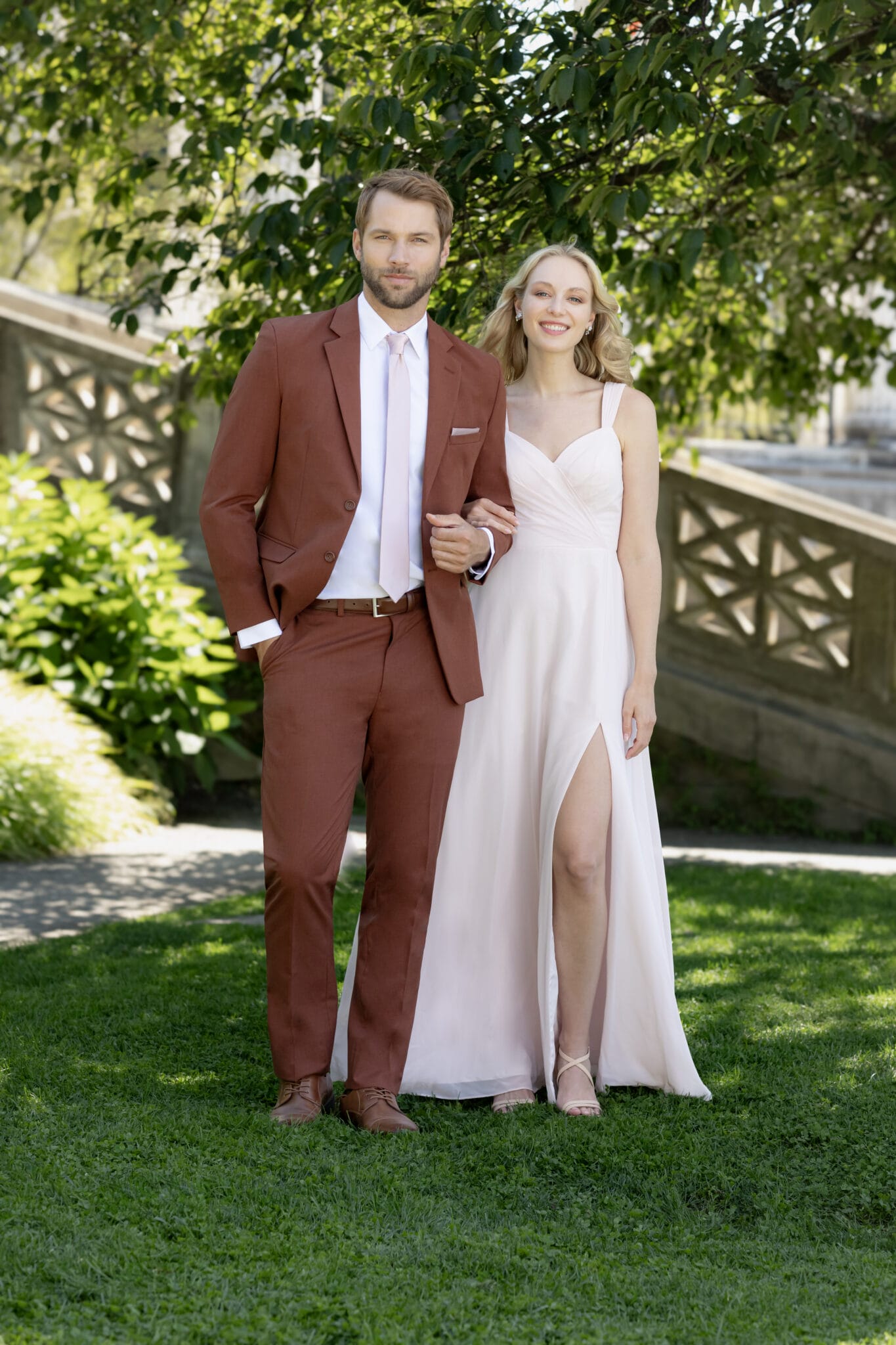 2023_Metro_Suit_Rust_044